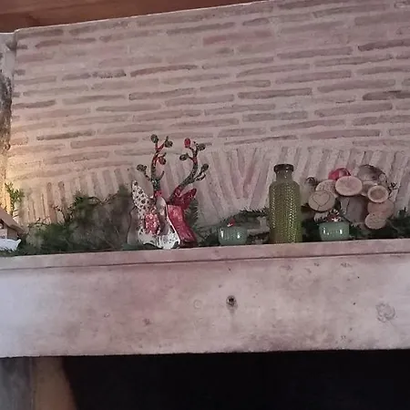 La Mesange Bleue לינה וארוחת בוקר