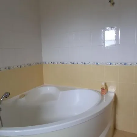 La Mesange Bleue Ecuras