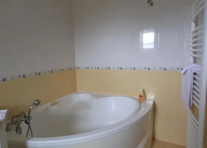 La Mesange Bleue Ecuras